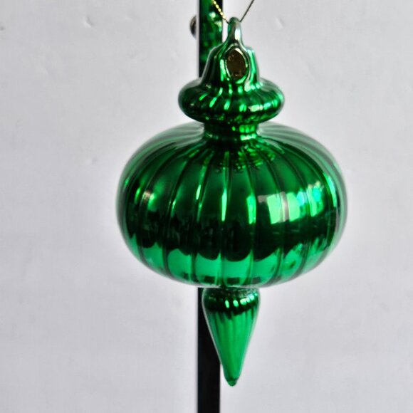 Handblown Green Glass Ornament – 5.75" Tall x 3.5" Wide – Vintage Style Holiday - Picture 4 of 8